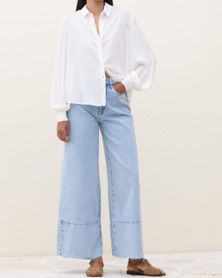 Calça Wide Recorte na Barra Jeans